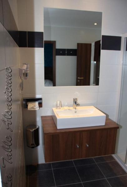 La Table Alsacienne Hotel Farébersviller Стая снимка